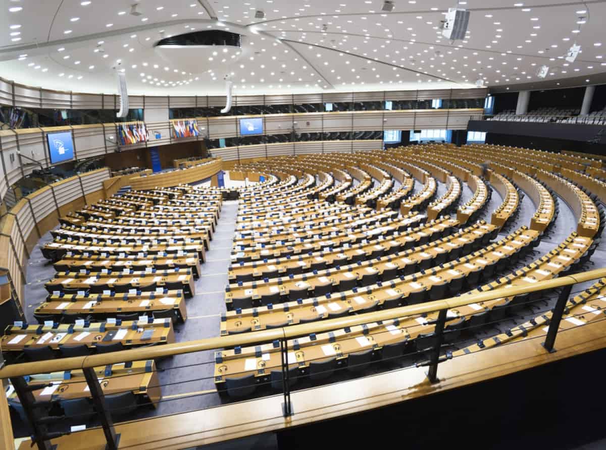 Parlament Europejski przyjął rezolucję w sprawie praworządności w Polsce 