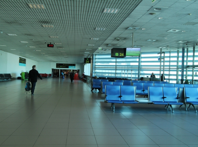Portugalia/ Chaos na lotnisku w Lizbonie w związku z testami na Covid-19 u pasażerów