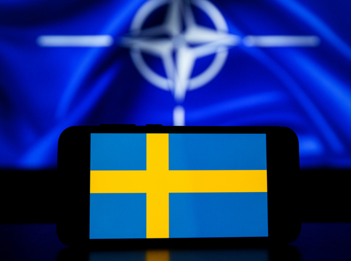 Szwecja/ Parlamentarna większość za wstąpieniem do NATO