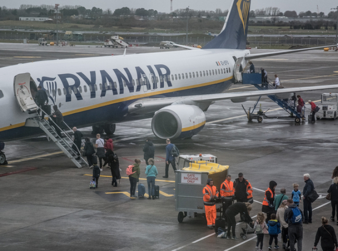 Hiszpania/ Pracownicy linii Ryanair wznowili strajk; 146 opóźnionych lub odwołanych lotów
